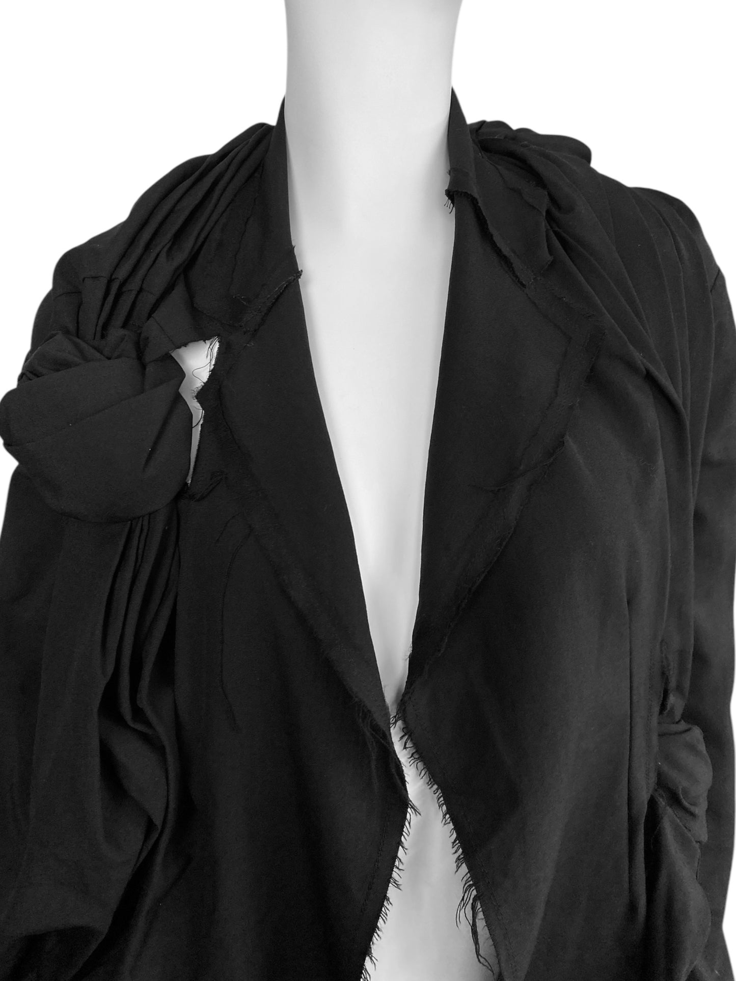 COMME DES GARÇONS SS2003 BLACK PLEATED KNOT BACKLESS BLAZER