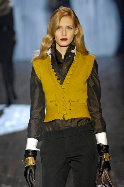 GUCCI FW2007 BY FRIDA GIANNINI BLACK WOOL TANK TOP