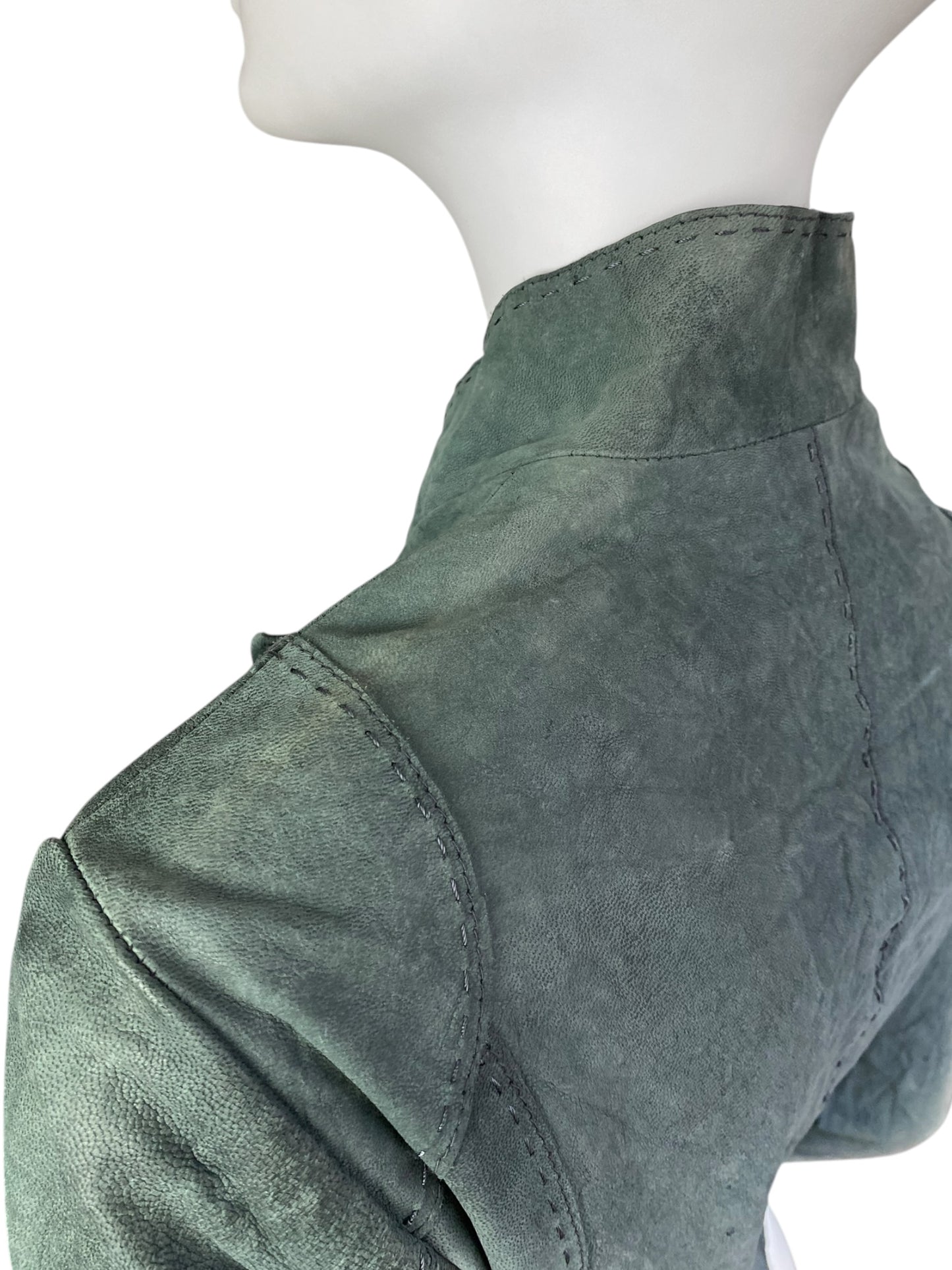 2000s GREYISH GREEN DISTRESS LEATHER CREASED ASYMMETRICAL JACKET