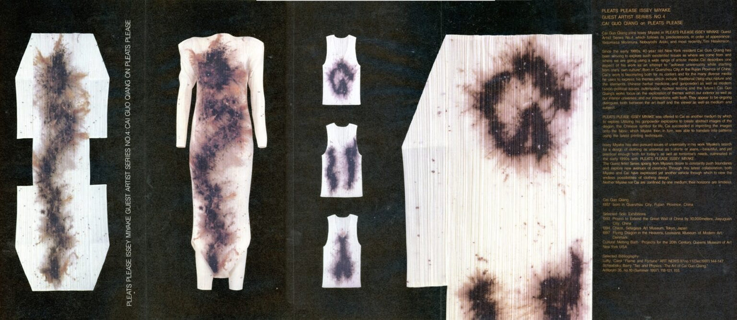PLEATS PLEASE ISSEY MIYAKE 1998 X CAI GUO-QIANG GUNPOWDER PRINT PLEATED 3P. SET (TOP, PANTS & TUNIC)