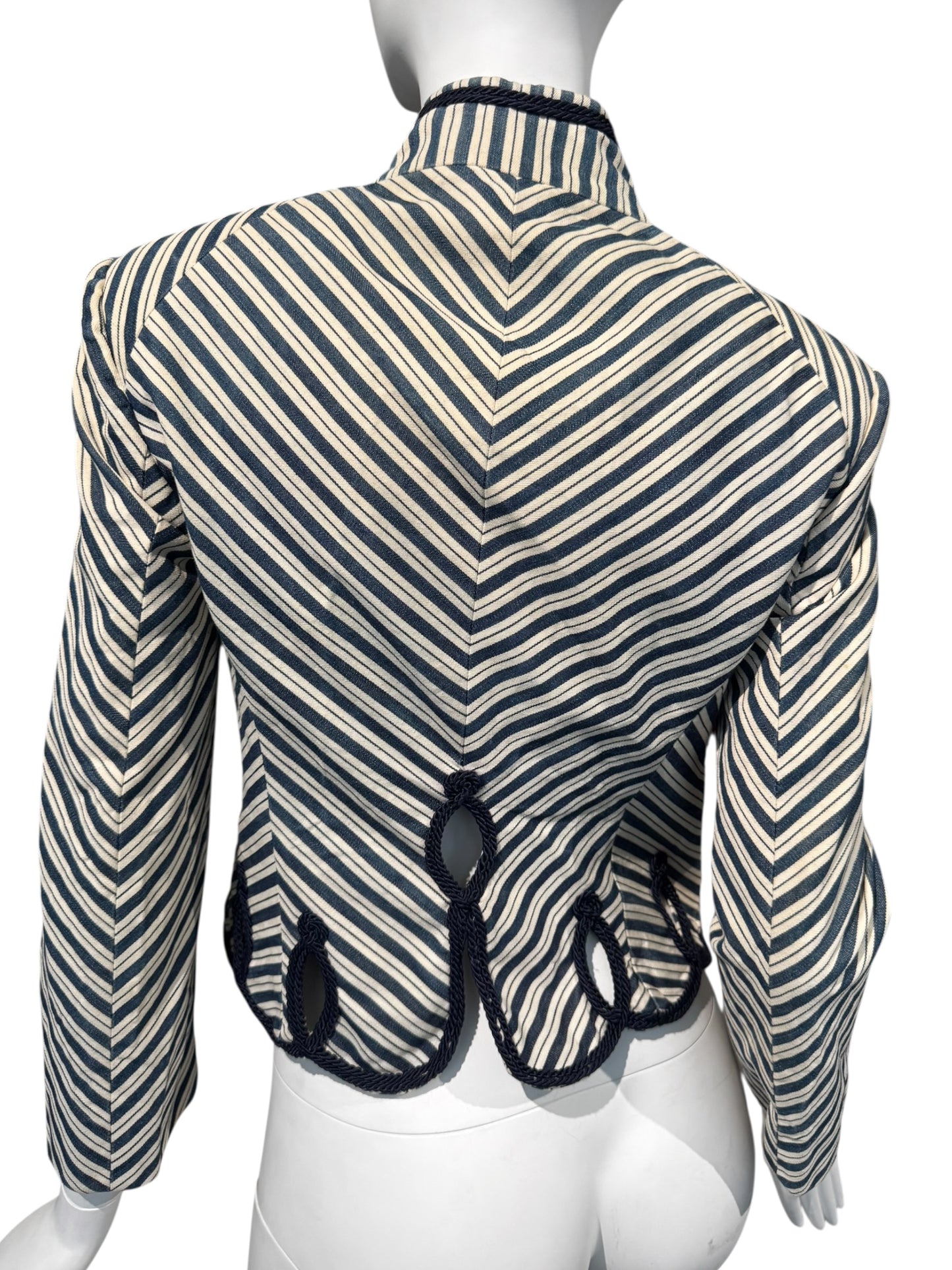 ALEXANDER MCQUEEN SS2005 «IT’S ONLY A GAME» OFF-WHITE & NAVY BLUE STRIPED NAPOLEON JACKET