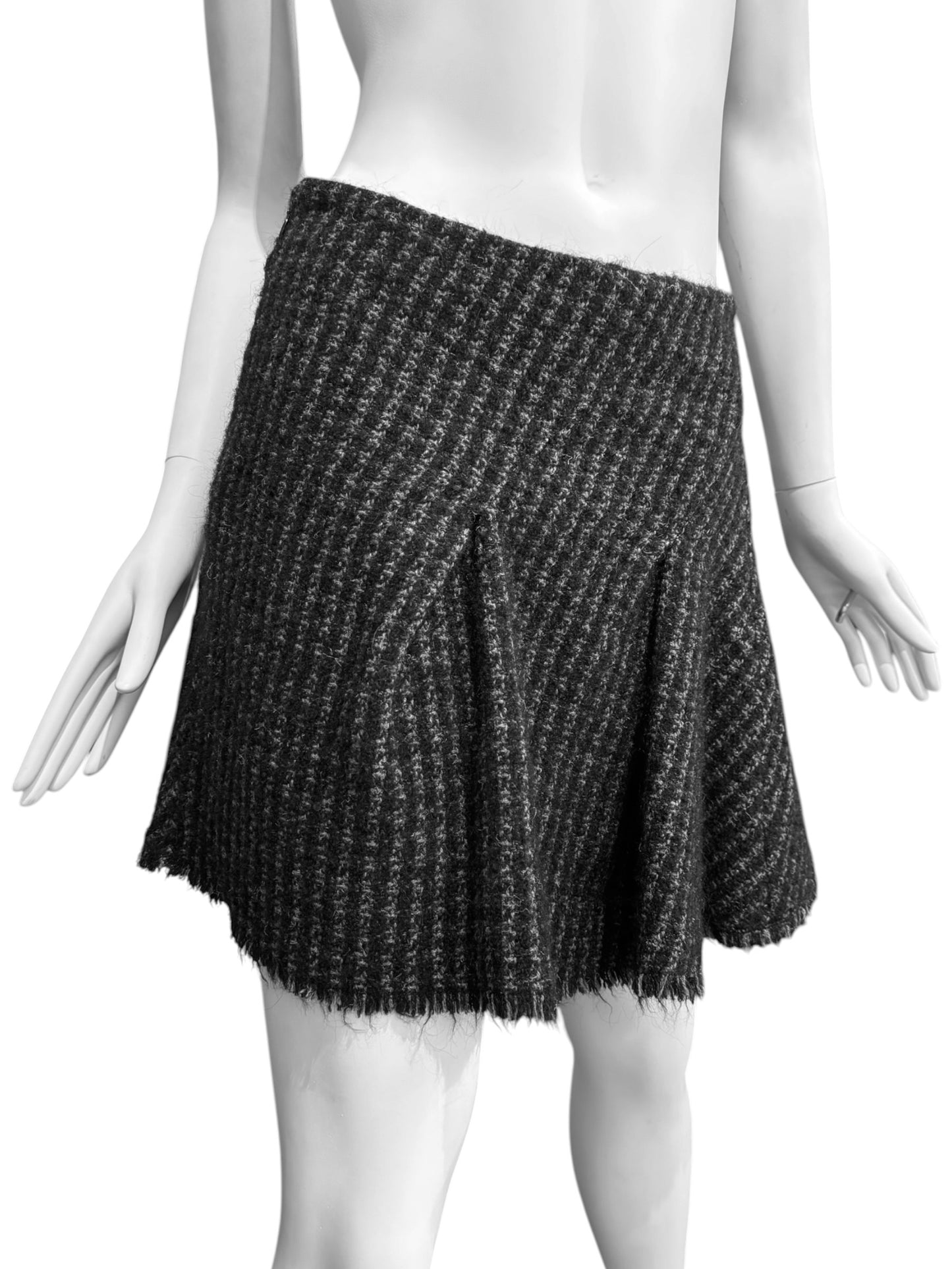 BALENCIAGA 2000s BY NICOLAS GHESQUIÈRE GREY MINI SKIRT