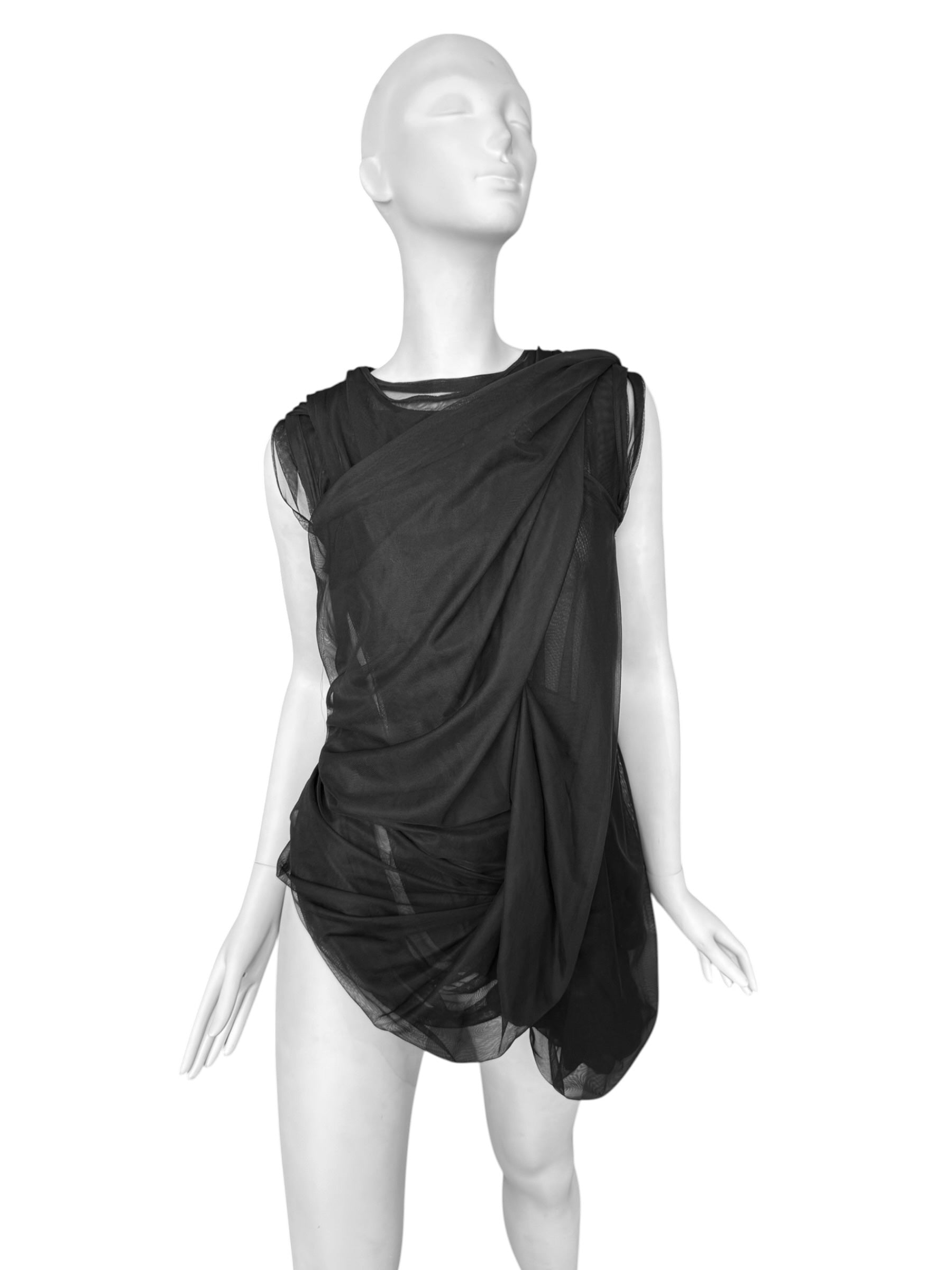 Comme Des Garçons – NUMERO13