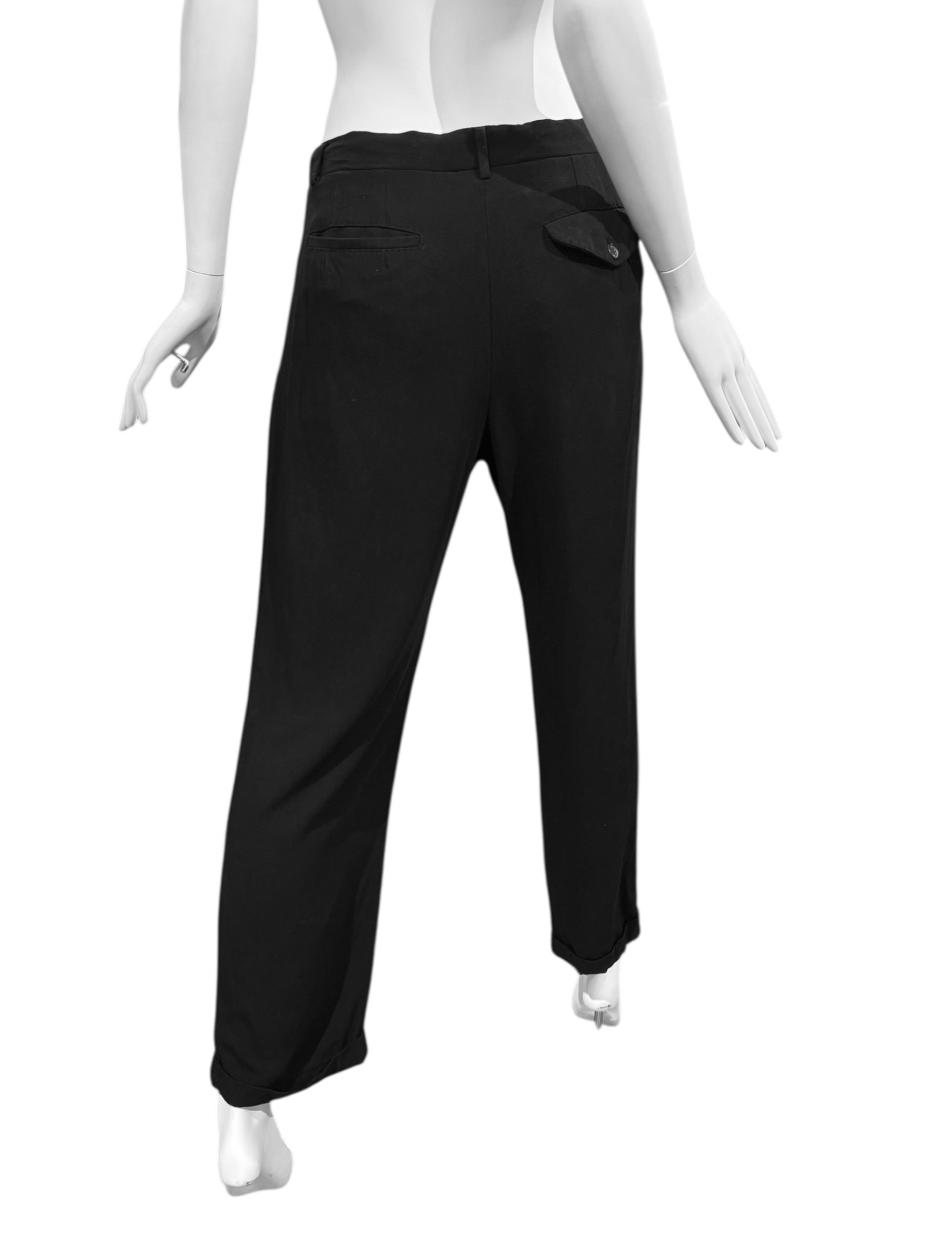 Ann Demeulemeester – NUMERO13