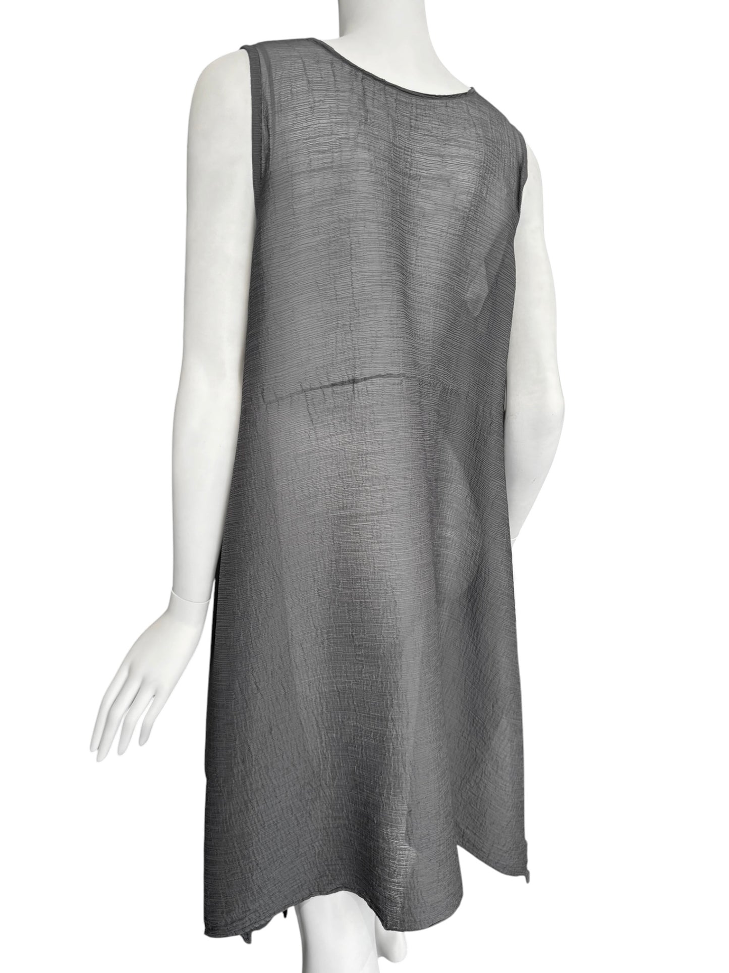 CAULIFLOWER ISSEY MIYAKE 2010s GREY PLEATED SHEER MIDI DRESS