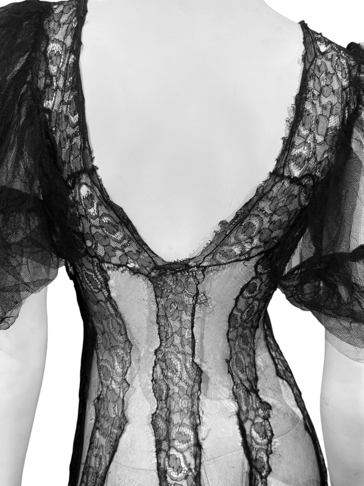 1930s BLACK SHEER LACE ROMANTIC MAXI DRESS