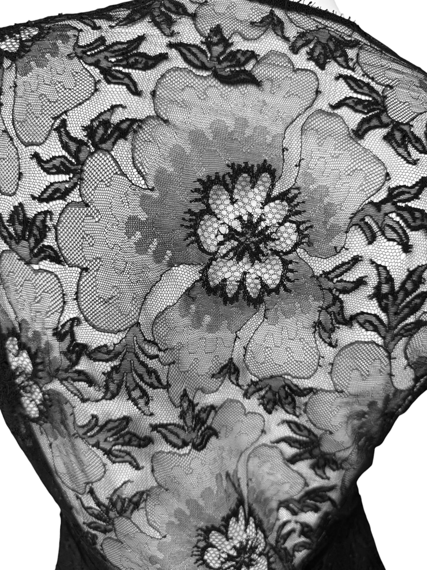 GUCCI FW2002 BY TOM FORD BLACK LACE TOP