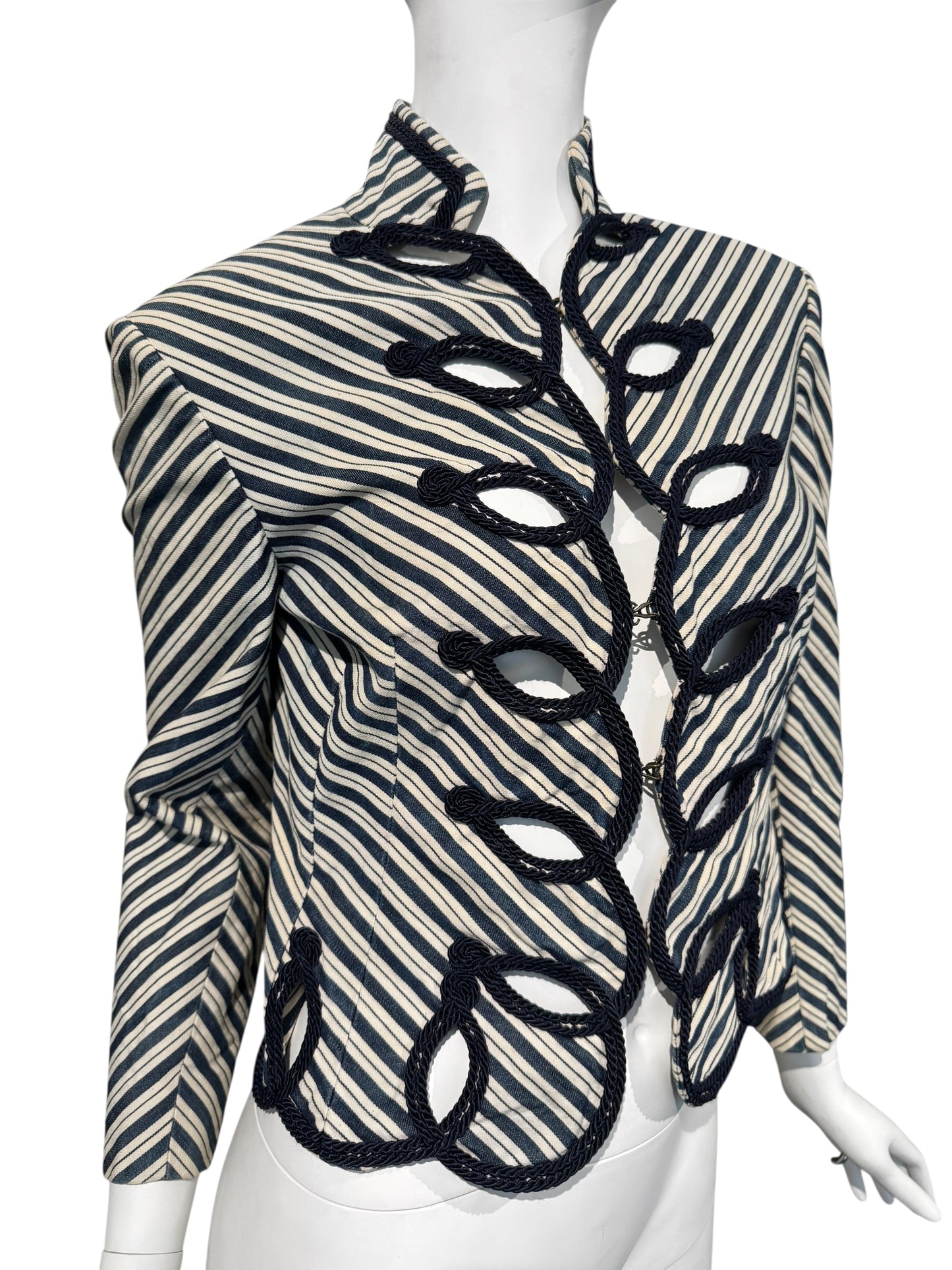ALEXANDER MCQUEEN SS2005 «IT’S ONLY A GAME» OFF-WHITE & NAVY BLUE STRIPED NAPOLEON JACKET