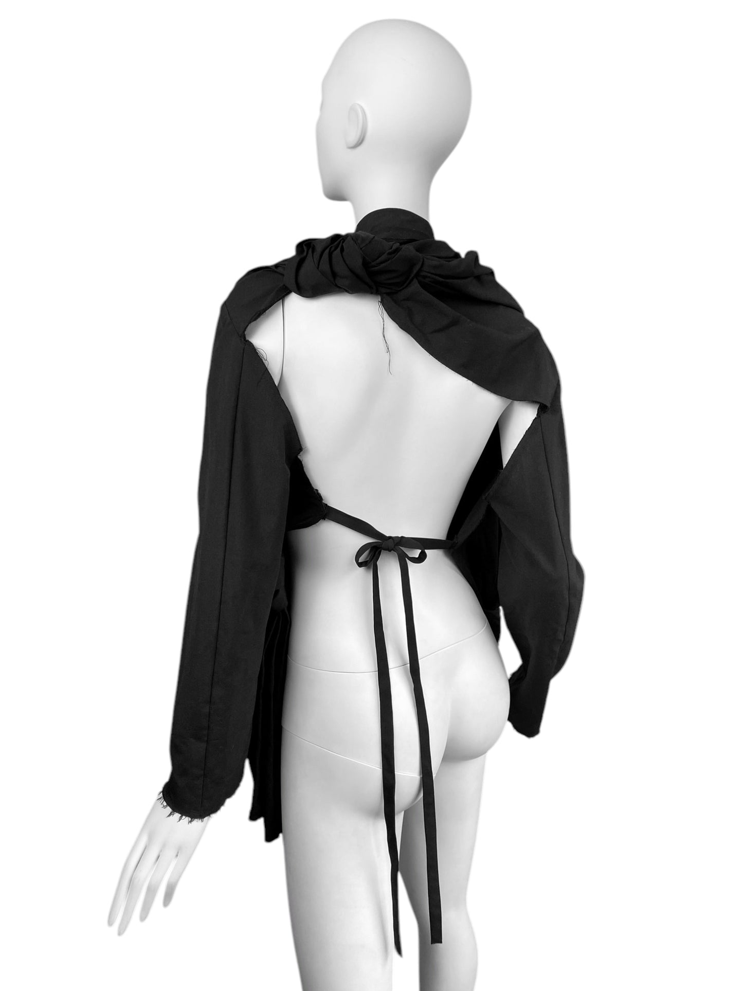 COMME DES GARÇONS SS2003 BLACK PLEATED KNOT BACKLESS BLAZER