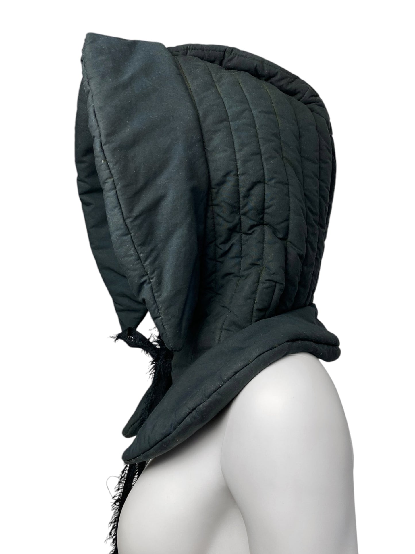 OLUBIYI THOMAS FW2022 DARK GREEN QUILTED HOOD