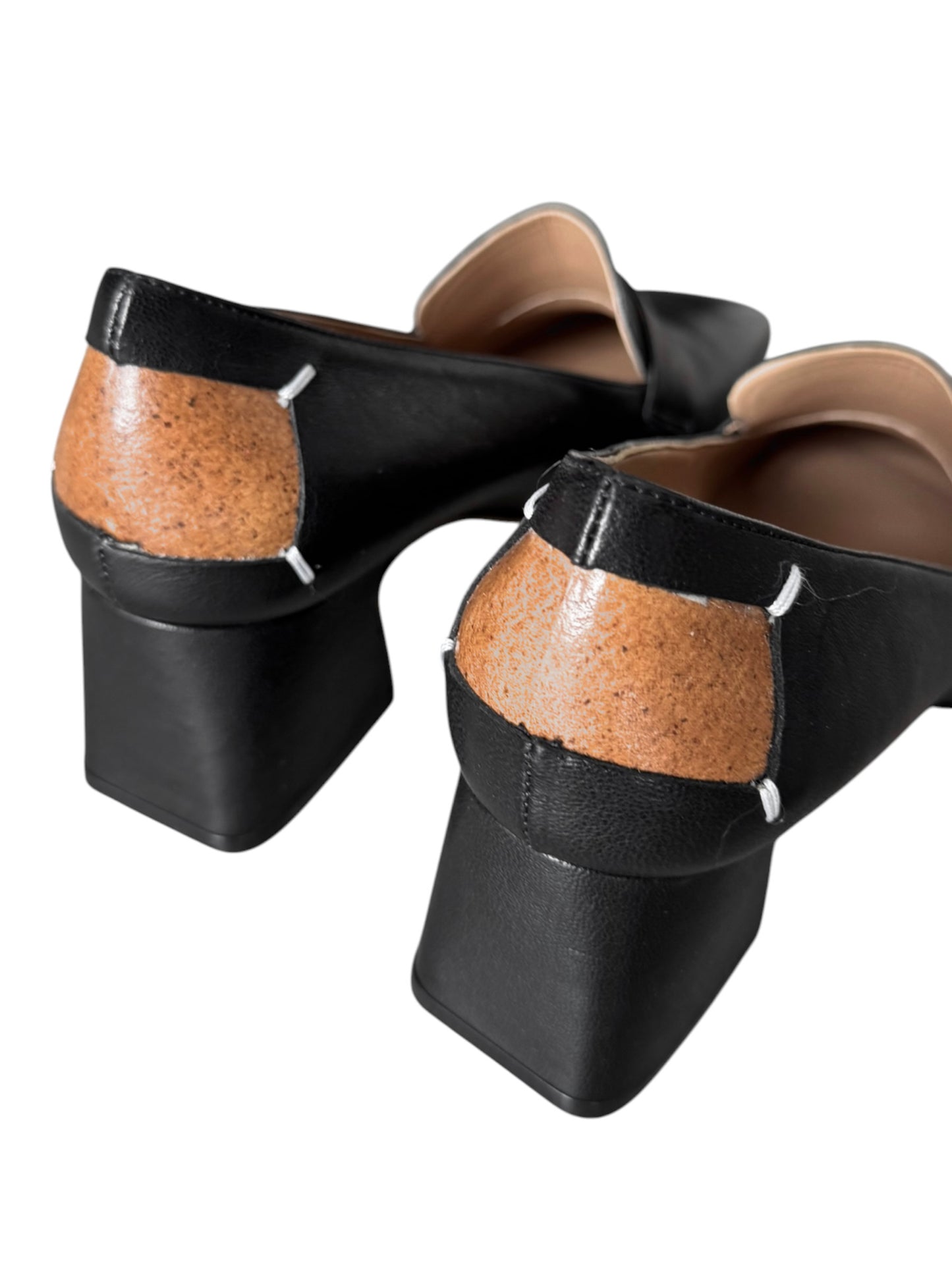 MAISON MARGIELA 2020s BLACK LEATHER 4 STITCHES LOAFERS HEELS