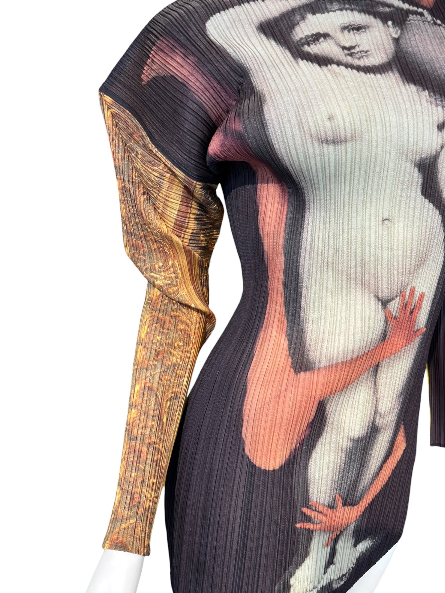 PLEATS PLEASE ISSEY MIYAKE FW1996 X YASUMASA MORIMURA « LA SOURCE PORTRAIT » PLEATED TOP