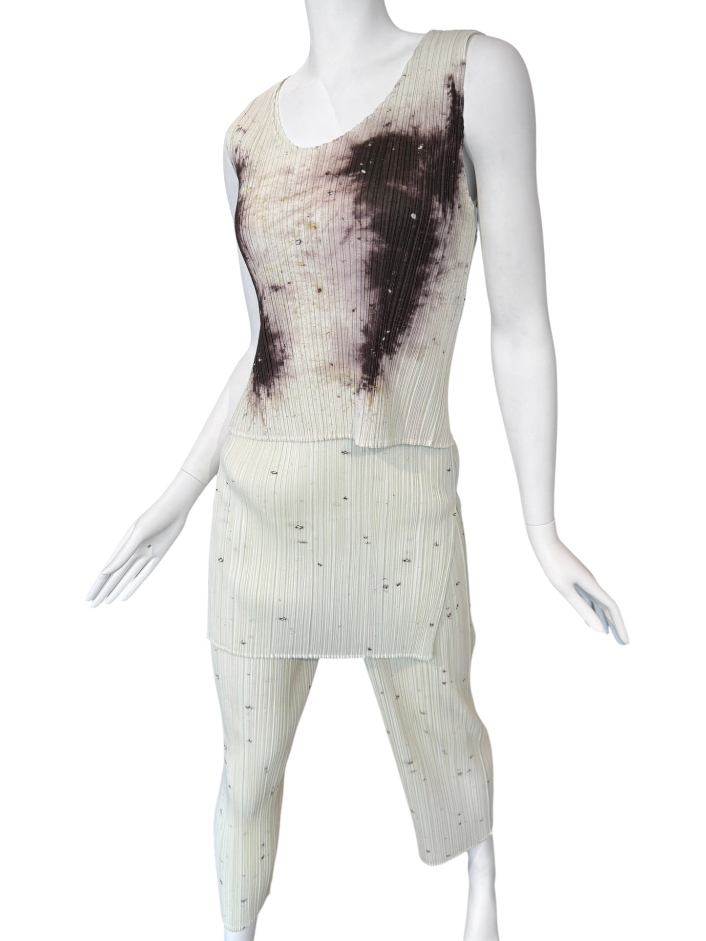PLEATS PLEASE ISSEY MIYAKE 1998 X CAI GUO-QIANG GUNPOWDER PRINT PLEATED 3P. SET (TOP, PANTS & TUNIC)