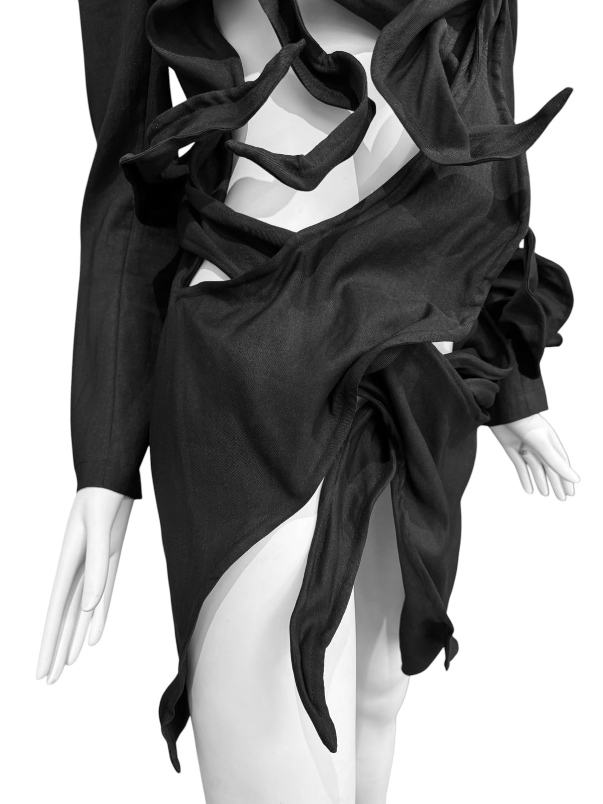 YOHJI YAMAMOTO SS2021 BLACK SCULPTURAL WIRE-DETAIL JACKET