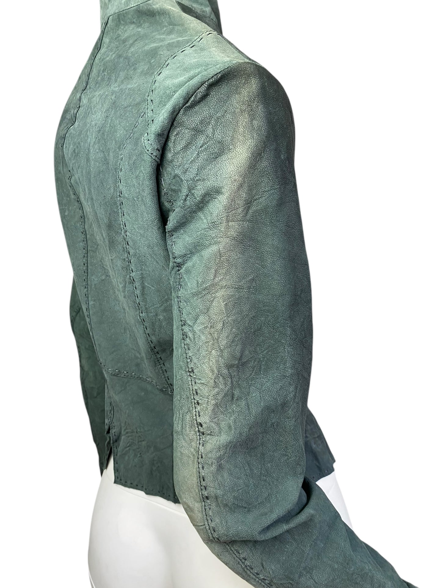 2000s GREYISH GREEN DISTRESS LEATHER CREASED ASYMMETRICAL JACKET