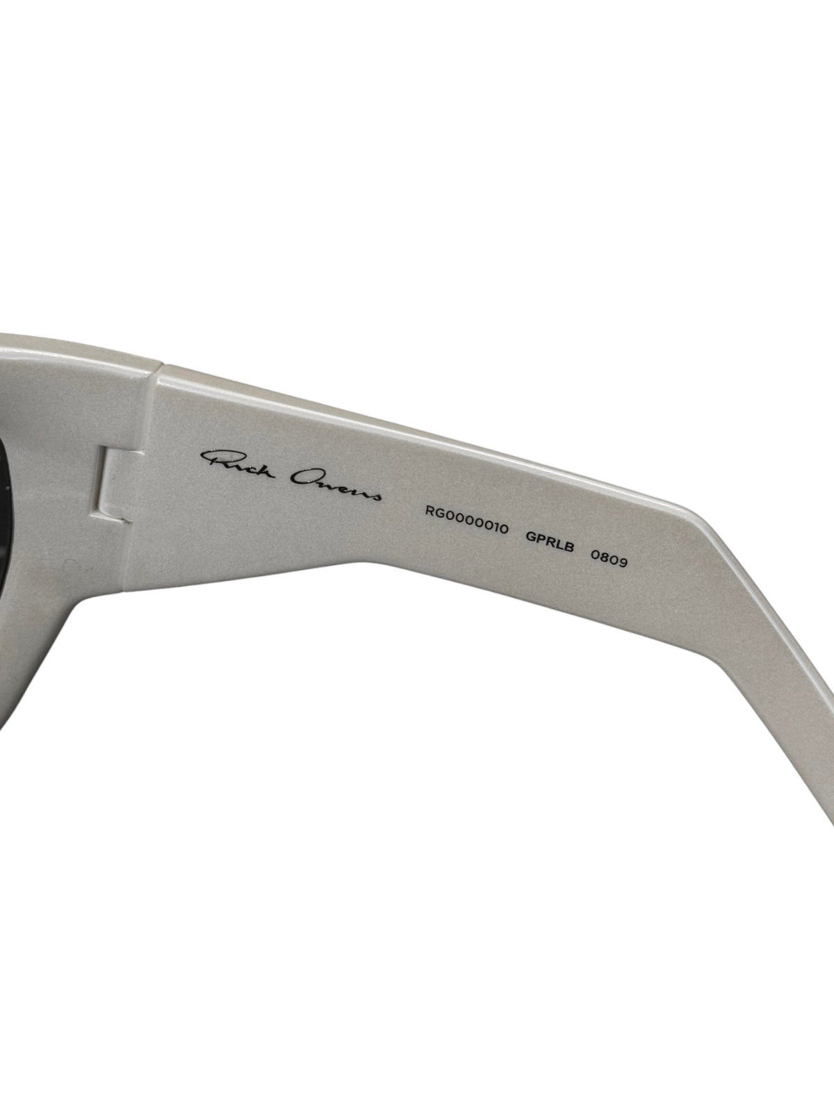 RICK OWENS FW2022 ‘STROBE’ WHITE MASK SUNGLASSES