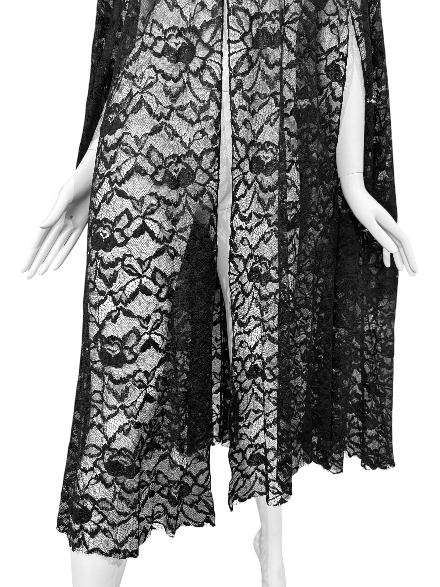 PRADA FW2019 BLACK LACE CAPE