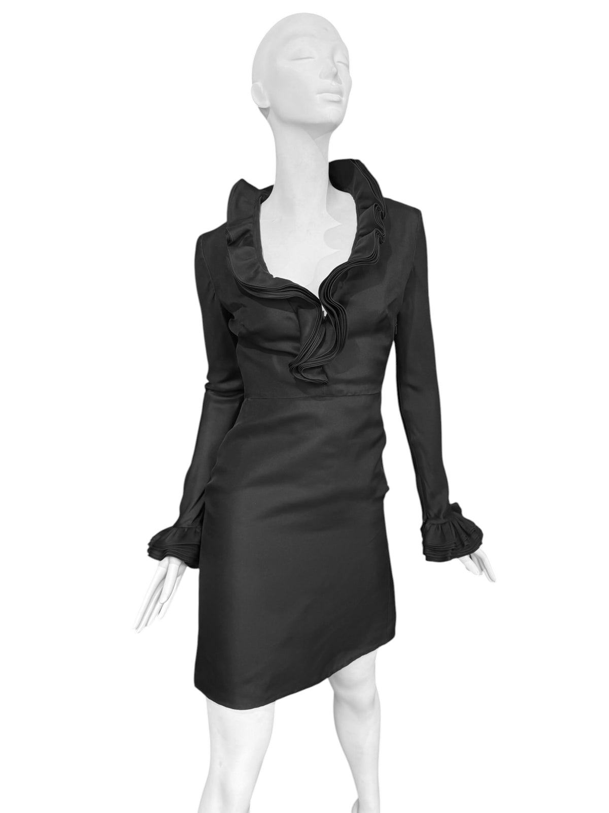 GUCCI FW2000 BY TOM FORD BLACK SILK RUFFLED NECKLINE MINI DRESS