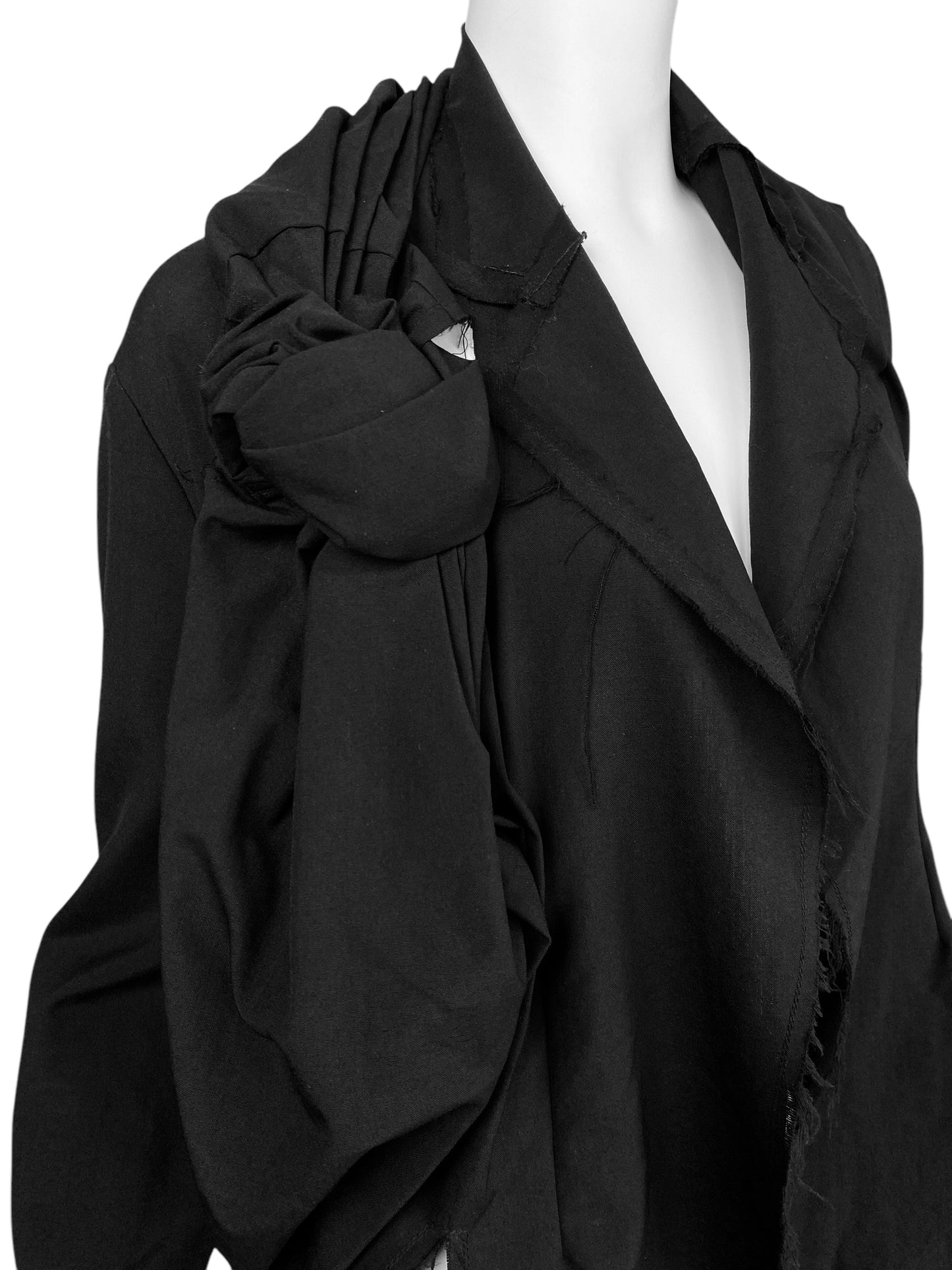 COMME DES GARÇONS SS2003 BLACK PLEATED KNOT BACKLESS BLAZER