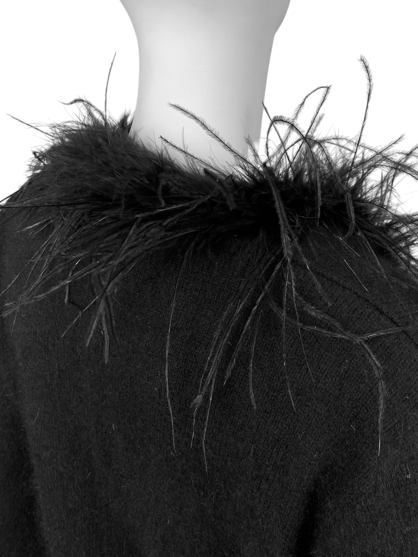 2000s BLACK ANGORA OSTRICH FEATHERS CARDIGAN