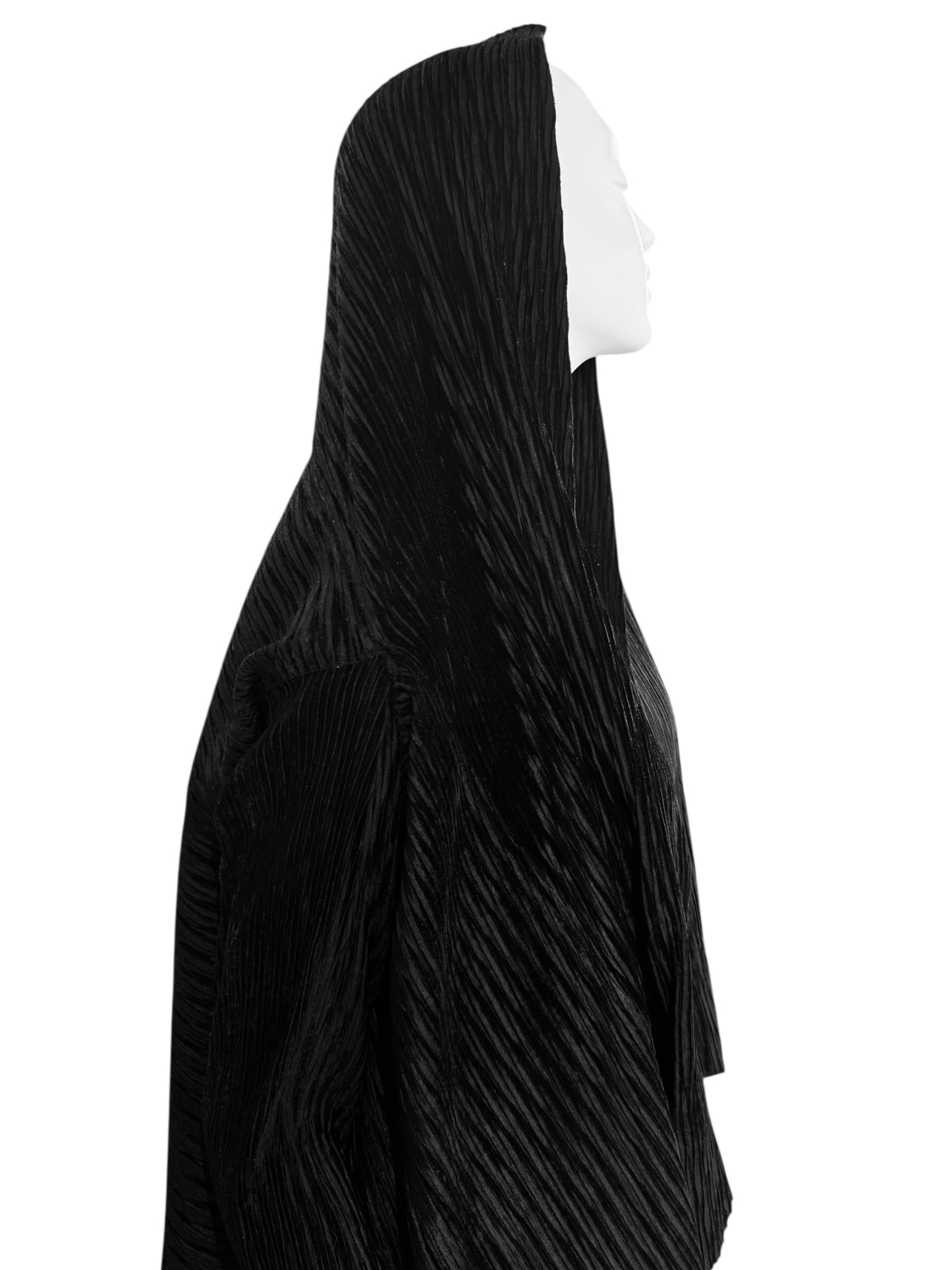 ISSEY MIYAKE 1990s BLACK PLEATED CARDIGAN