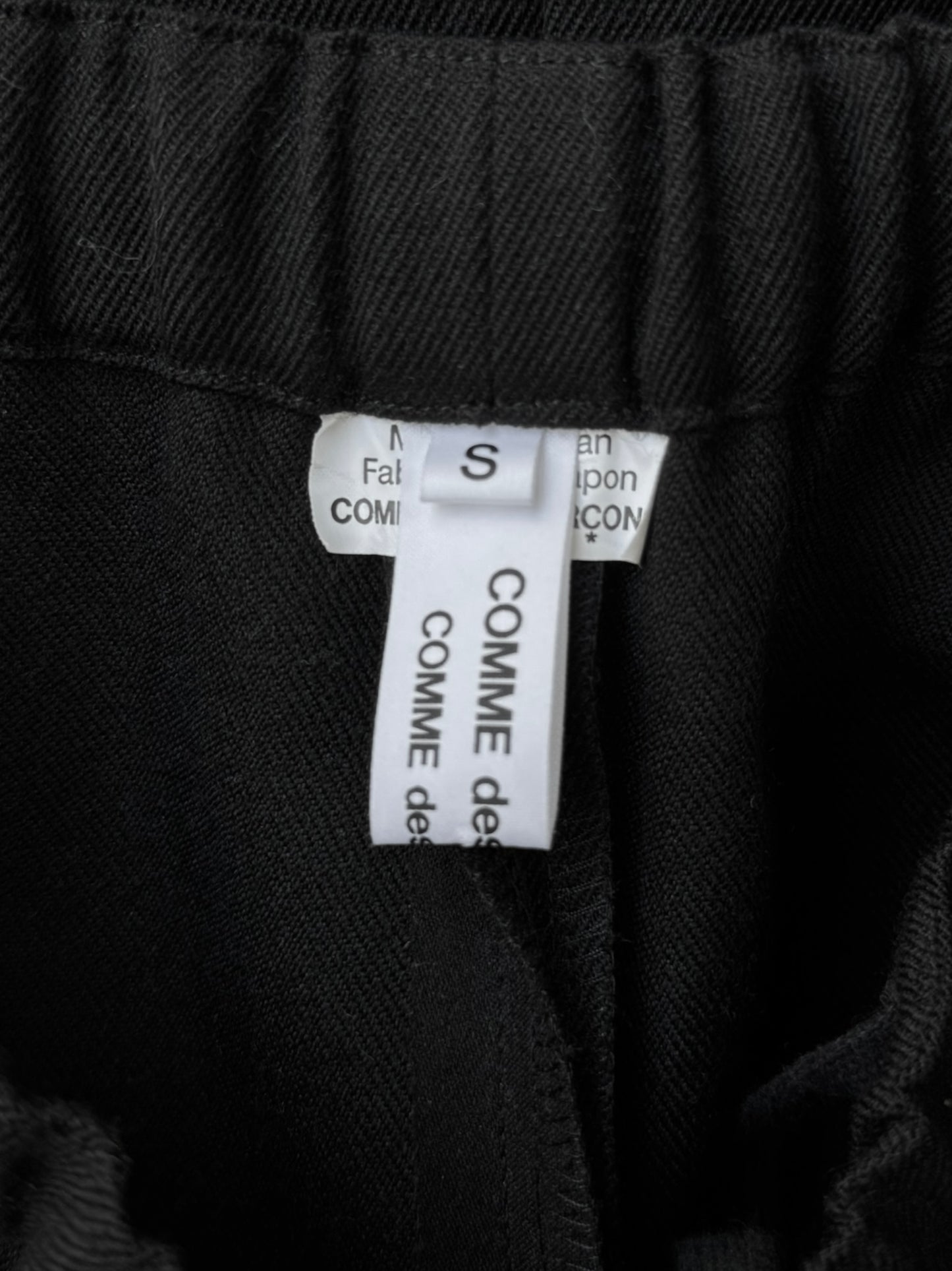 COMME DES GARÇONS FW2022 BLACK WOOL PENCIL SKIRT