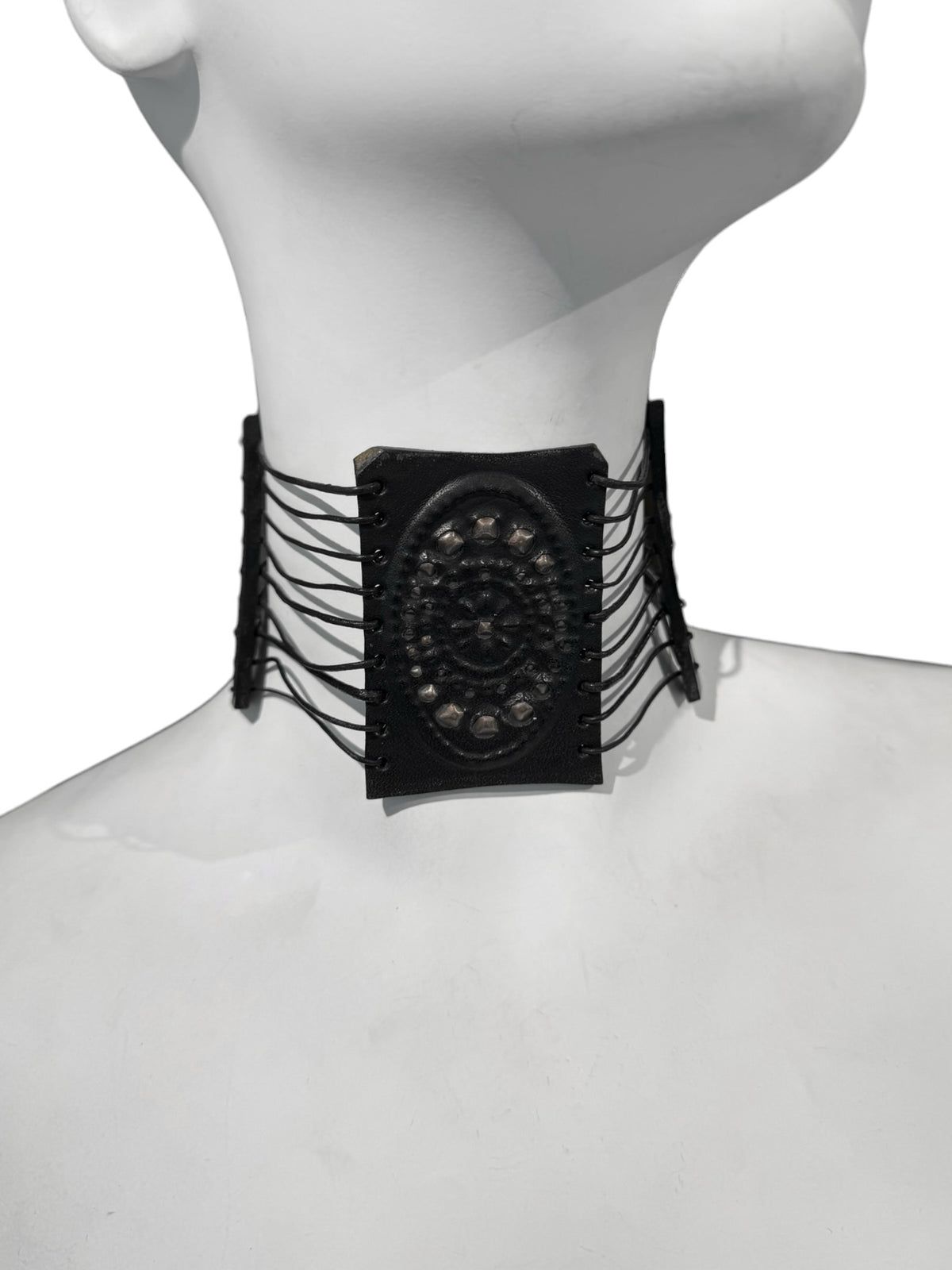 JEAN PAUL GAULTIER 1990s BLACK LEATHER MASSAI CHOKER